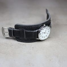 Leather watch strap Military of High quality. Compatible with watch case 18mm, 20mm, 22mm, 24mm. Paul Newman-like Black bund strap. The custom handmade leather cuff watch band is soft, comfortable, durable, sure to serve you for years and will definitely make your watch stand out from all the others. Immediately takes the shape of your wrist and looks stylish on your hand, emphasizing the beauty of your watch. -The strap has a black smoky color with a noble sheen with a vintage effect, will appeal to lovers of vintage style. -Watch bund band, designed and made by me from start to finish. I wanted the strap to be durable and comfortable so I chose distressed leather Crazy Cow. Leather from the legendary English manufacturer Charles F Stead. This is beautiful Premium Full grain Pull-Up, leat Black Watch Band For Everyday Use, Black Watch Bands With Wrist Strap For Everyday Use, Black Leather Watch With Stainless Steel Clasp, Black Watch Bands With Subdials For Everyday Use, Timeless Black Watch Band As Gift, Black Everyday Watch, Timeless Black Watch Band With Stainless Steel Clasp, Black Leather Strap For Watch Accessories For Everyday Use, Black Leather Strap For Watch Accessories