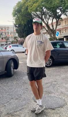 Guys Fashion Aesthetic Summer, Guy Summer Outfits Casual Street Styles, Guys Fits Streetwear Summer, Guy Shorts Outfit, Mens Outfit Inspiration Summer 2024, Boyfriend Outfit Men Aesthetic Summer, Men’s Style Summer, Guys Summer Outfits Casual, Men’s Outfits Summer