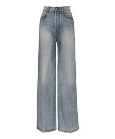 College Wardrobe, Girly Fits, Become A Fashion Designer, Denim Pants Women, Fashion Jeans, Long Jeans, Fashion Victim, Fashion Design Clothes