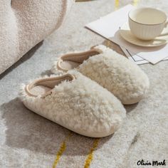 Color: Off-white, EU Size: 38-39 Winter Homewear, Slippers Ugg, Crocs Slippers, Rice White, Cotton House, Soft Things, Bernat Blanket, Flannel Fashion, All Black Shoes