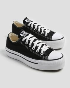 Converse Haute, All Star Converse, Star Converse, All Stars Converse, Nike Tennis, Girly Shoes, Star Shoes