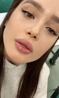 Plumper Lips, Lips Inspiration, Botox Lips, Pretty Nose, Facial Aesthetics, Clear Glowing Skin, Lips Makeup