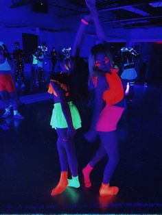 Neon Party Outfit Ideas Night, Neon Themed Dance Outfit, What To Wear To A Neon Party, Dti Outfit Neon Theme, Glow In The Dark Birthday Party Outfit, Preppy Glow In The Dark Party