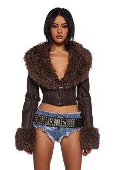 Generation Kiss Faux Fur Trim Vegan Leather Buckle Crop Jacket - Brown Brown Leather Coat With Fur, Women Fur Jacket, Fur Details Fashion, Stand Studio Jacket, Streetwear Pop Up Shop, Apple Bottom Jacket, Dark Western Fashion, Fall Outfits Night Out, Cropped Fur Coat Outfit