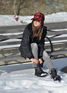 Ugg Snow Boots Outfit, Black Snow Boots Outfit, Ugg Adirondack Boots Outfit, Australia Outfit, Snow Boots Outfit, Uggs Outfit Winter, Ugg Snow Boots