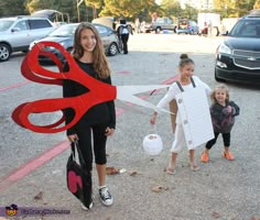 Paper, Rock, Scissors Scissors Costume, Homemade Costumes For Kids, Homemade Costume, Costume Works, Diy Bebe, Homemade Costumes