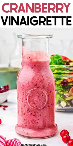 cranberry vinaigrette smoothie in a glass jar