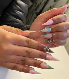 Nail Inspo Stiletto, Nail Rhinestone Design, Junk Nails, Acrylic Toe Nails