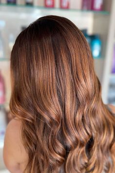 Balayage Auburn, Light Brown Balayage, Platinum Blonde Balayage, Brown To Blonde Balayage, Balayage Hair Color Ideas, Auburn Balayage, Blonde Ombre Balayage, Graduated Bob Haircuts, Summer Hair Trends