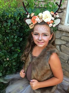 Girls DYI deer costume, headband, tutu, makeup Fawn Makeup Deer, Bambi Costume, Deer Costumes, Fawn Costume, Karneval Diy, Homemade Halloween Costumes, Last Minute Halloween Costumes