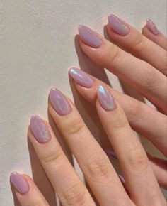 Summer nail inspo 2024 Lilac Nails Design, Mauve Nails, Unghie Sfumate, Lilac Nails, Purple Nail Designs, Nails Polish, Cat Eye Nails