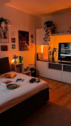 Small Mens Room Ideas, Types Of Room Styles, Styles Of Bedrooms, Men’s Cozy Bedroom, Rooms With Bed In Corner, Aesthetic Interior Design Bedrooms, Boyfriend Room Makeover, Minimalist Gaming Bedroom, Relaxing Room Aesthetic