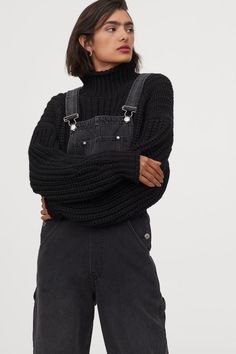 Denim Overalls - Black - Ladies | H&M US Minimalist Clothes, Casual Indian Fashion, Denim Dungarees, Black Overalls, Overalls Women, Denim Overalls, Dungarees, Suspenders, Fashion Company