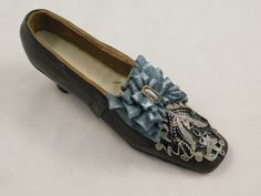 "Vintage Collectible Miniature Shoe. Condition is mint and size is 4\" x 1\" x 1\"" Womans Slippers, Century Shoes, Historical Shoes, Victorian Shoes, 1860 Fashion, Leather Clothing, Old Shoes, Antique Clothing, Silk Lace