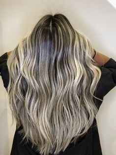 Balayage Long Hair, Winter Blonde, Brown Hair Inspo, Brunette Hair With Highlights, Balayage Hair Dark, Hairstyles For Layered Hair, Brown Hair Balayage, Light Hair Color, Hair Appointment