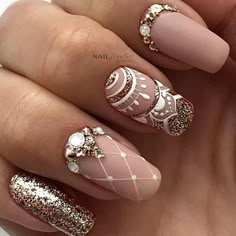 Mandala Nails, Henna Nails, Nail Blog, Gold Nail, Pretty Nail Designs, Elegant Nails, Bridal Nails, Luxury Nails, Fancy Nails