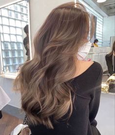 Brown Hair Inspiration, Rambut Brunette, Hair Color Asian, Beige Hair, Korean Hair Color, Honey Brown Hair