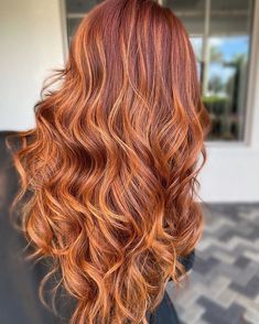 Dark Orange Hair With Highlights, Ginger Hair With Orange Highlights, Cooper Hair With Highlights Colour, Ginger Hair With Dimension, Ginger Hair With Dark Highlights, Copper Hair With Dimension, Blonde And Red Balayage, Ginger Hair With Lowlights, Red Hair With Dimension