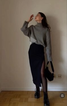 Stylish Outfits 2023 Winter, Doc Martin And Skirt Outfit, 30 Woman Style, Bday Outfit Ideas Casual Winter, Style Long Dress Winter, Winter Style 2023/2024, Relaxed Professional Outfits Women, Long Ribbed Skirt Outfit, Long Black Skirt With Sweater