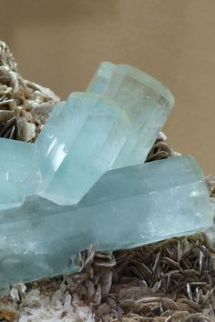 The birthstone of March is aquamarine. Those born in March are so lucky to have this fabulous and vibrant aquamarine for their March birthstones. Aquamarine is regarded as “water of the sea”, which was thought to assist in decision-making, perseverance, and responsibility. It has long been a symbol of youth, health, and hope. Aquamarine Stone Meaning, March Baby, Aquamarine Birthstone, March Born, Aquamarine Gem, Aquamarine Stone, Aqua Marine, Aquamarine Gemstone, Bring Happiness