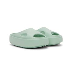 This Brand New Unworn In Original Box Dusty Mint Color Axel Arigato Slipper Comes With Dust Bag. Size Is 5/6. Axel Arigato Green Shoes, Arigato Shoes, Axel Arigato Shoes, Blue Flip Flops, Dior Sneakers, Silver Sneakers, Nike Gold, Axel Arigato, Cute Nikes