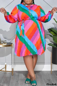 Olivia Mark - Classic Coffee Printed Plus Size O-Neck Straight Dress with Bandage Patchwork Accents Dress With A Belt, Elegante Y Chic, Belt Dress, Pleated Mini Dress, Clubwear Dresses, Belt Style, Straight Dress, Pleated Midi Dress, Plaid Fashion