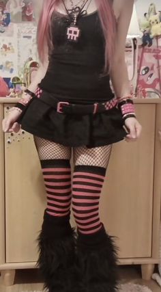 Pink And Black Goth, Alt Outfits, Goth Outfits, Alternative Outfits, Really Cute Outfits, Edgy Outfits