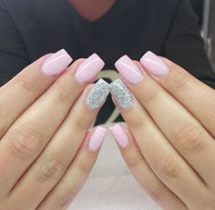 Pink Nails Silver Accent, Silver And Pink Glitter Nails, Nails Pink And Silver Glitter, Light Pink And Silver Glitter Nails, Light Pink And Glitter Acrylic Nails, Blush Pink And Silver Nails, Pale Pink And Silver Nails, Light Pink Nails With Silver Glitter, Short Pink And Silver Nails