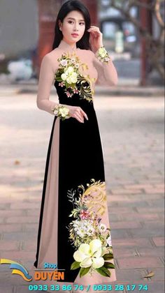 Velvet Dress Designs, Girls Long Dresses, Long Kurti Designs, Vietnamese Dress, Muslim Fashion Dress, Stylish Party Dresses