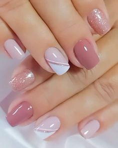 Unusual Nails Ideas, Simple Elegant Bridal Nails, Small Cute Nails, Nail Line Art, Russian Manicure Design, Rose Nail Designs, Nail Inspiration Pink, Gel Nails French, Manicure Nail Designs