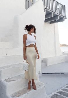 Greece Outfit, Fest Outfits, Long Skirt Outfits, Honeymoon Outfits, Europe Outfits, Chique Outfits, Italy Outfits, Looks Street Style, Inspiration Fashion