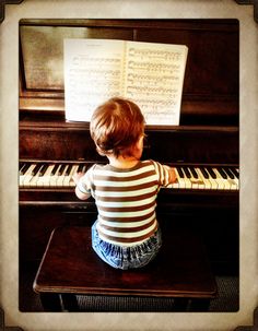 Awww...this is too cute. Someday I'll have to remind myself to take pictures of my kids like this. :) Playing Piano Together, Playing Piano And Singing, Someone Playing The Piano, Mom And Daughter Playing Piano, Baby Piano, Oliver And Company, Future Boy, Thanksgiving Prayer