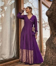 Work Outfit Simple, Summer Outfit Work, Casual Outfit For Work, Anarkali Design, Outfits 2000s Style, Long Party Dresses, 2021 Outfits, Bandhani Dress