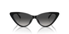 Sunglasses Michael Kors They stand out for a sought and glamorous style, capable of giving charm to the gaze of every woman who wants to feel beautiful and fascinating. Give yourself a touch of style and wear sunglasses Michael Kors MK2195U cod. color 30058g -Black Measure: 56 mm Michael Kors Shop, New York Winter, Michael Kors Sunglasses, Harbour Island, Womens Sunglasses, Grey Gradient, Glamorous Style, Eyewear Womens, Eyewear Design