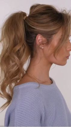 How to Make a Voluminous Ponytail Teased Ponytail Messy, How To Get Ponytail To Stand Up, Full Ponytail Hack, How To Get A Fuller Ponytail, How To Do A Puffy Ponytail, How To Make A Good Ponytail, How To Do A Volumized Ponytail, Bouncy Ponytail Tutorial, How To Make A Full Ponytail