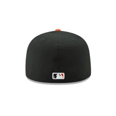 Wear what the players wear! The San Francisco Giants Authentic Collection Alt 59FIFTY Fitted cap features an allover black fabrication with an embroidered Giants logo at the front panels and an embroidered MLB Batterman at the rear. Black Snapback Fitted Hat For College, Fitted Black Snapback Hat, New Era Cap 59fifty, Casual Six-panel Fitted Hat For Fan Merchandise, Sports 5-panel Fitted Hat, Chicago Cubs World Series, New Era Logo, Orange Logo, Black Crown