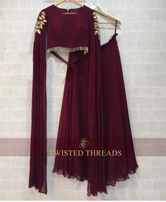 Dupatta Attached To Blouse, Cocktail Lehenga, Umbrella Sleeves, Gotapatti Work, Maroon Lehenga, Long Umbrella, Indian Outfits Lehenga, Lehenga Blouse Designs