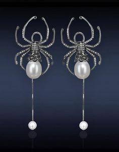 Bug Jewelry, Miss Muffet, Spider Jewelry, Spider Earrings, Insect Jewelry, I Love Jewelry, Pearl Diamond, Gothic Jewelry, Animal Jewelry