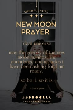 New Moon vs. Full Moon & Manifesting New Moon Vs Full Moon Ritual, Super New Moon Ritual, New Moon Circle Ideas, New Moon Ritual Manifestation, New Moon Prayer, New Moon Crystals, Moon Prayer, Luna Witch