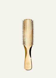 Guerlain Abeille Royale Scalp & Hair Brush Beauty Tools Must Have, Hair Tools Aesthetic, Hair Products Aesthetic, Wellness Tools, Hairstyling Tools, Gifts Luxury, Travel Size Perfume, One Last Time, Back Of The Head