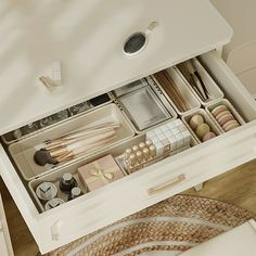 an organized drawer is shown in this image