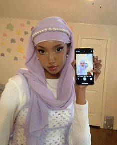 Makeup Looks Winter, Hijabi Aesthetic, Beautiful Muslim Women, Hijabi Style, Hijabi Girl, Hijabi Outfits, Hijab Fashion Inspiration, Muslim Girls