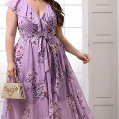 *Floral High-Low Belted Dress *Size 0xl/12 *Lilac *Never Worn Lavender Floral Dress, Lavender Bridesmaid, Lavender Bridesmaid Dresses, Summer Items, Lavender Floral, Belted Dress, Color Purple, High & Low, High Low Dress