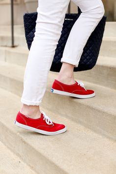 Tried & True - Kelly in the City Keds Outfits, Red Keds, Blazer And Jeans, Champion Sneakers, Keds Sneakers, Keds Style, Keds Champion