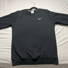 Nike Crewneck Size Small. Unisex New Only Used 2 Times Offers Available Sweaters Nike, Nike Crewneck, Nike Sweaters, Nike Sweatshirt, Nike Sweater, Sweatshirt Crewneck, Nike Sweatshirts, Sweaters Crewneck, Nike Black