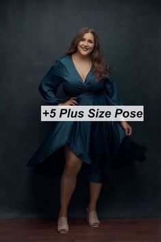 a woman standing in front of a black wall wearing a blue dress with the words 5 plus size pose