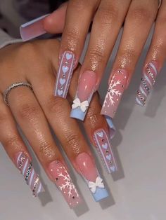 Nail Inspo Coffin Christmas, Nail For December, Cute Blue Winter Nails, Snow Writing Nails, Birthday And Christmas Nails, Cute Blue Christmas Nails, Short Nails Diamonds, Blue Nail Christmas Design, Nail Art Designs Winter 2024