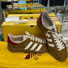 New With Box!! 100% Authentic!! Gucci Adidas Gucci Adidas, Shoes Gucci, Vintage Sneakers, Sneakers Adidas, Gucci Shoes, Bags Shoes, Mens Shoes Sneakers, Adidas Sneakers, Men's Shoes