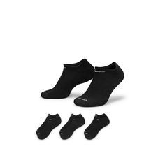 Stock up on your essentials with these Women's Nike Everyday Plus 3-Pair Cushioned Training Ankle Socks. How do you accessorize? Check out our ACCESSORIES GUIDE for essential tips to elevate your style with must-have accessories.FEATURES 3-pairsFABRIC & CARE Cotton, polyester, spandex Machine wash Imported Color: Blackwhit. Gender: female. Age Group: adult. Black Nike Ankle Socks, Comfortable Black Non-slip Socks, Black Non-slip Socks For Sports, Non-slip Black Cotton Socks, Functional Black Non-slip Socks, No Show Socks, Ankle Socks, Nike Women, Socks