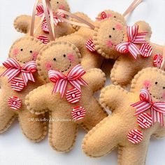 Diy Felt Gingerbread Ornaments, Gingerbread Sewing Pattern, Gingerbread Felt Ornaments, Gingerbread Men Decorations